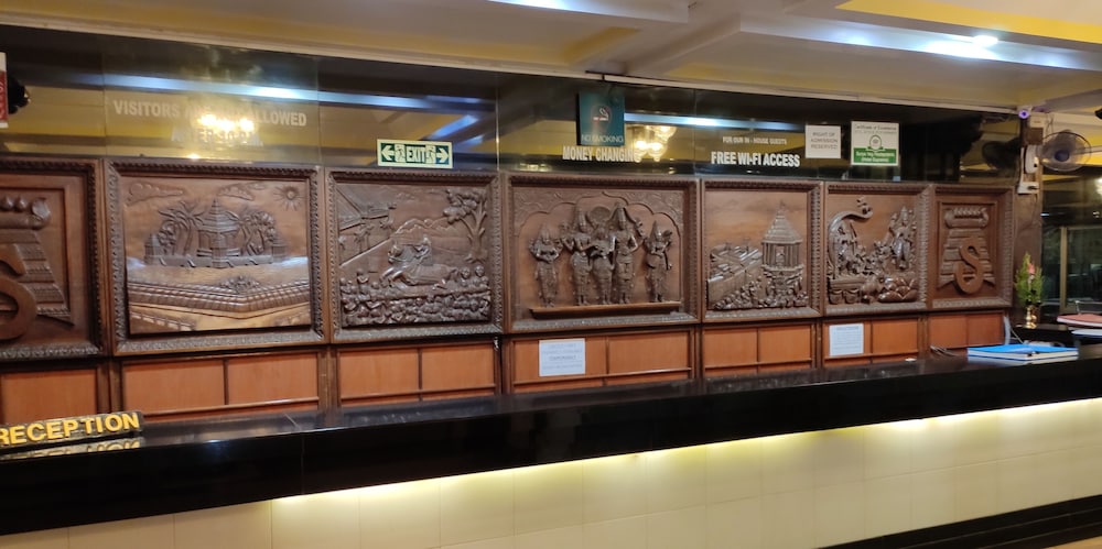 Hotel Supreme by null