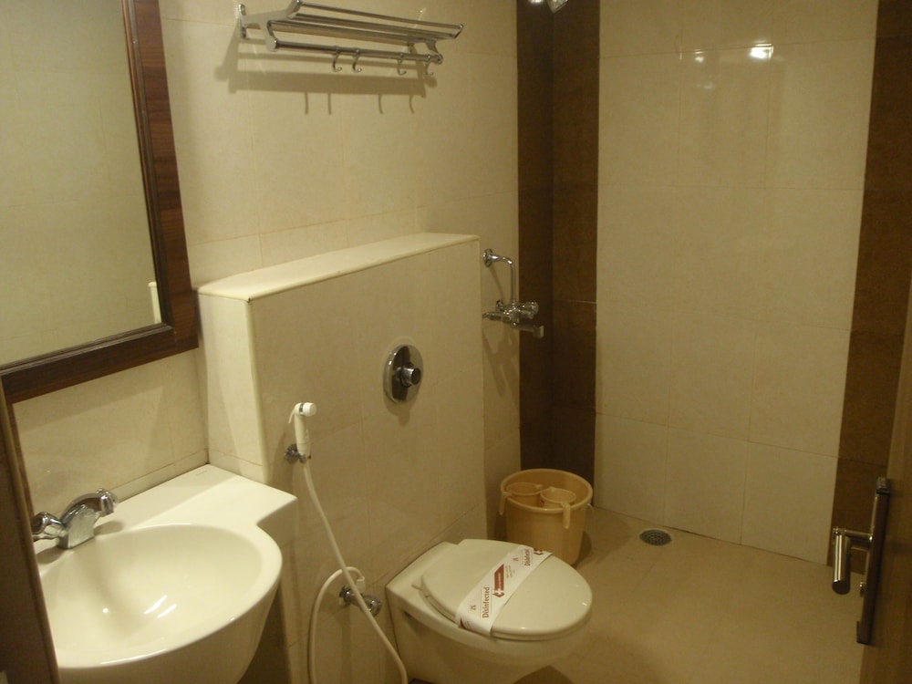 Hotel Supreme by null