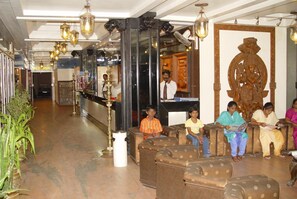 Lobby - Hotel Supreme (Madurai)