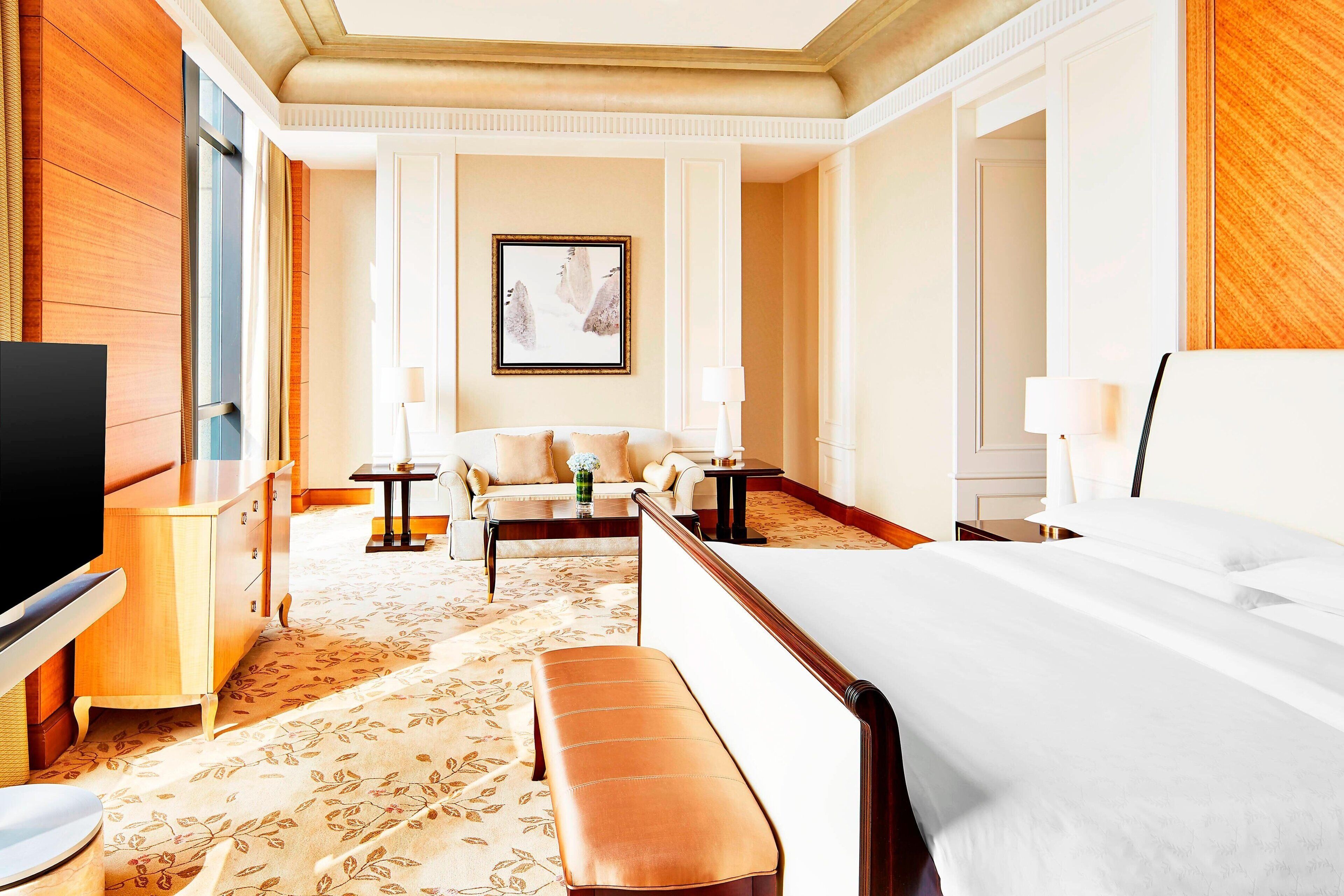 高級寢具、羽絨被、Select Comfort 床墊、迷你吧