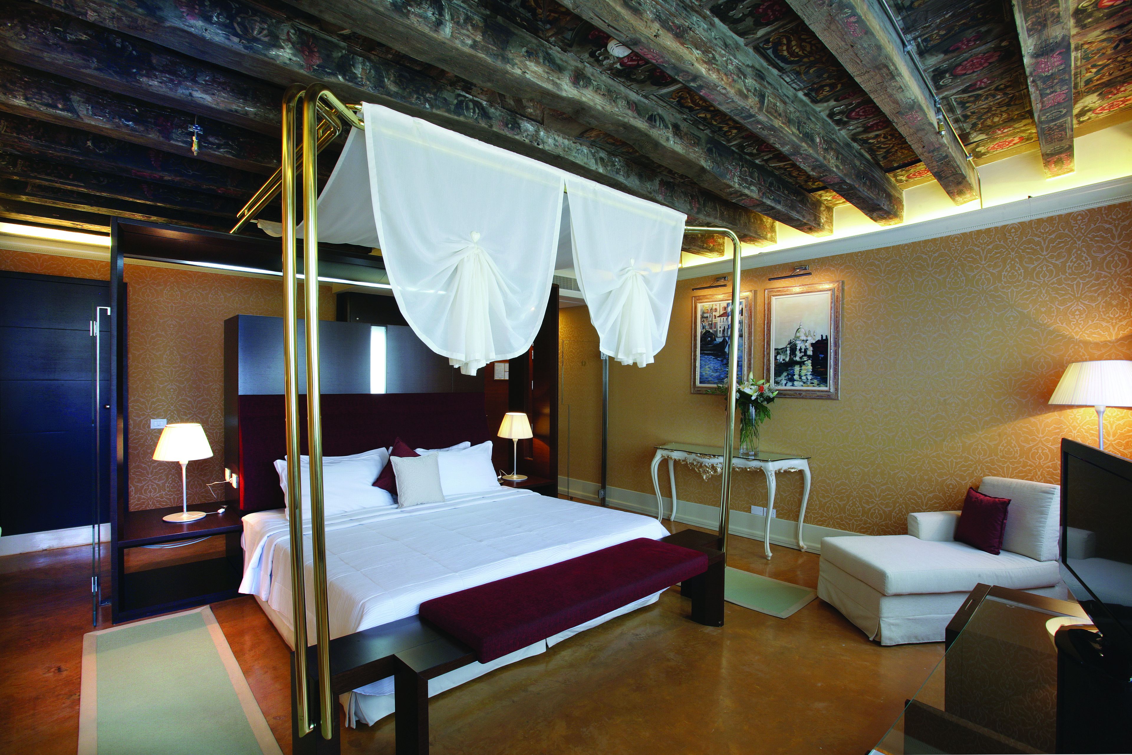 1 bedroom, premium bedding, down duvets, select comfort beds