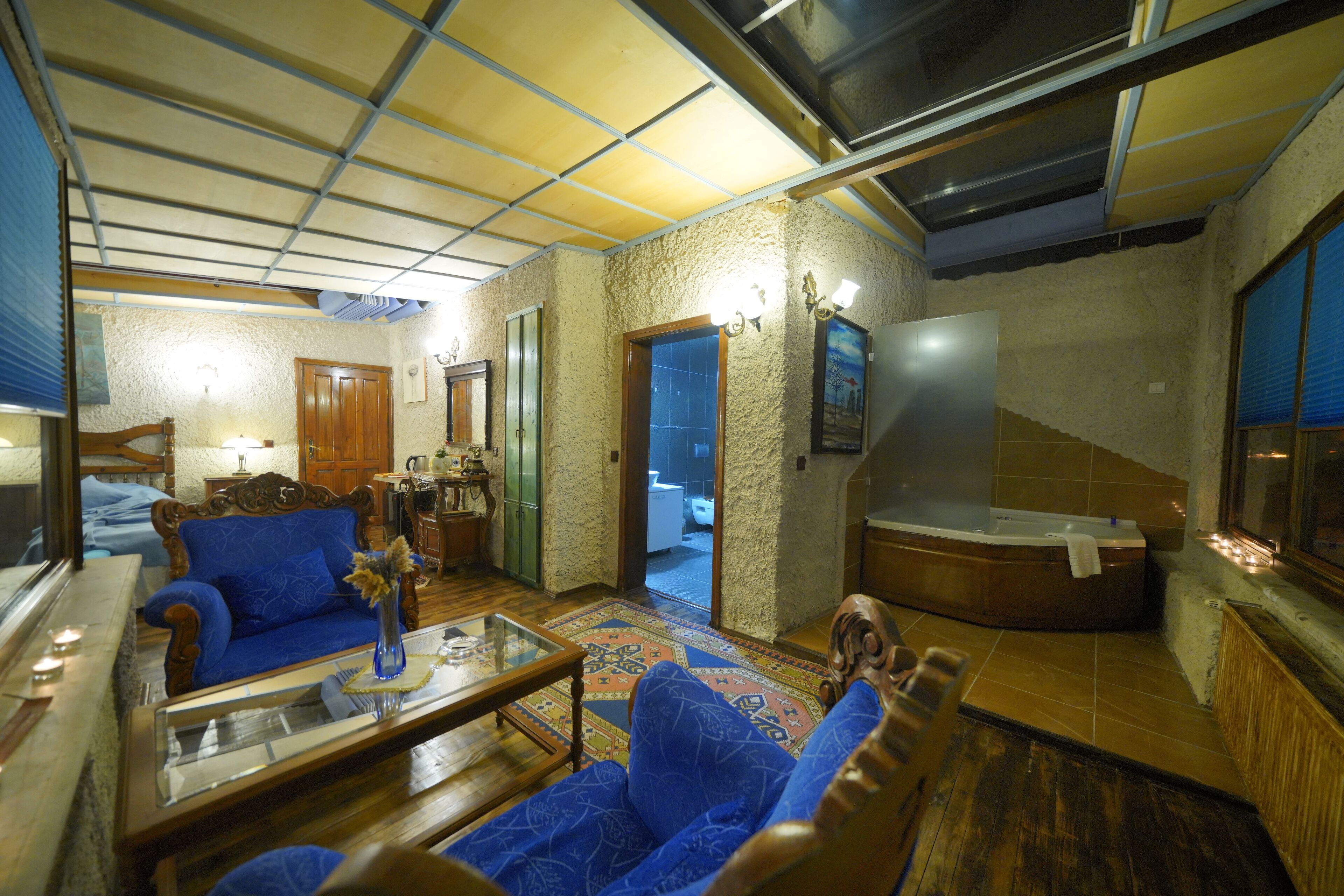 cam panoramic oda | bathroom | separate bathtub and shower, jetted bath, hydromassage showerhead