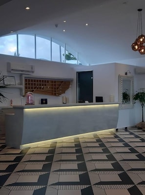 Reception - Suites Blue Hotel (Santorini)