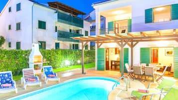 Piscina externa