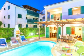 Outdoor pool - Villa Cvita (Hvar)
