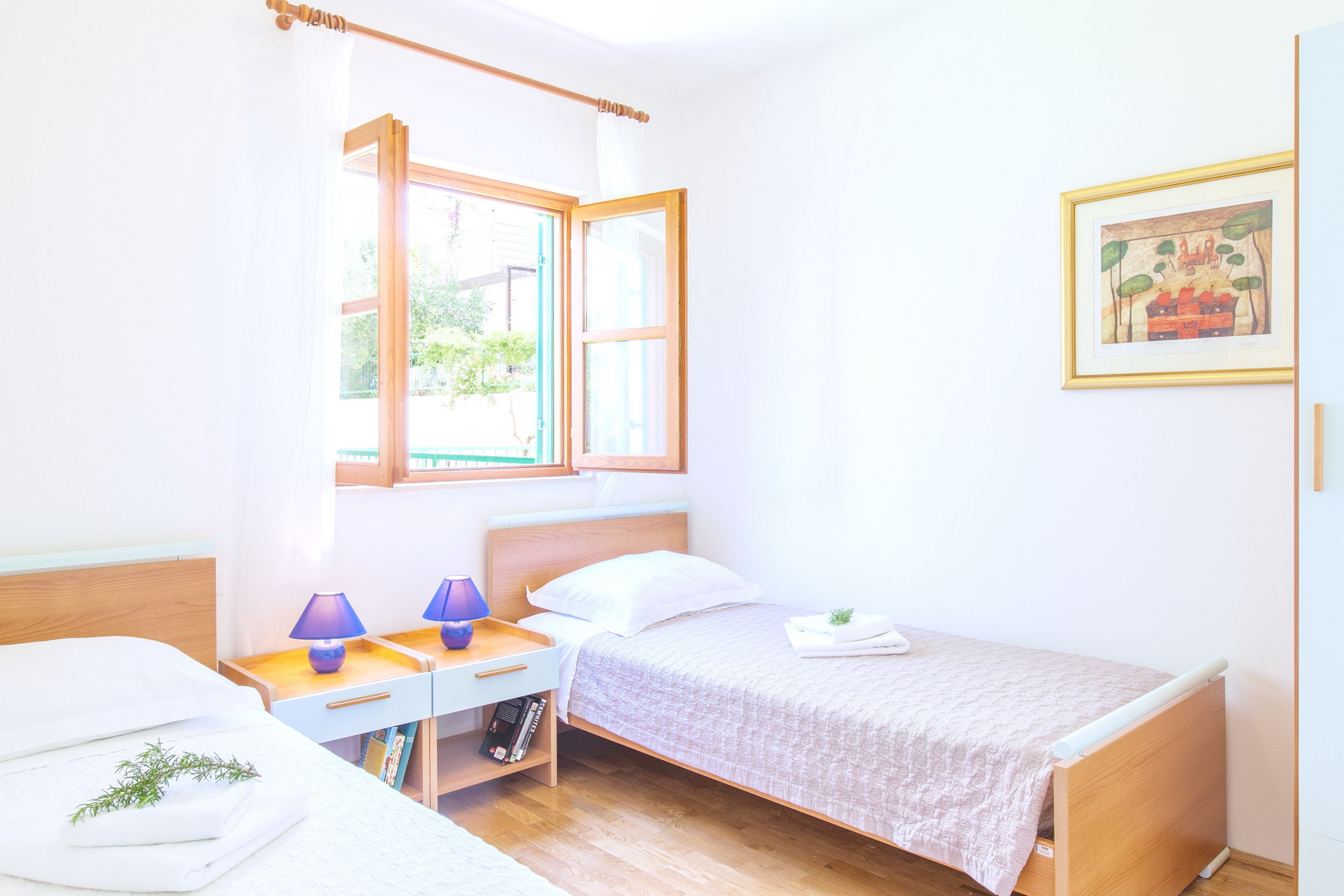 Vila, 4 quartos, terraço, vista para o mar | 4 quartos, cofres nos quartos, escrivaninha