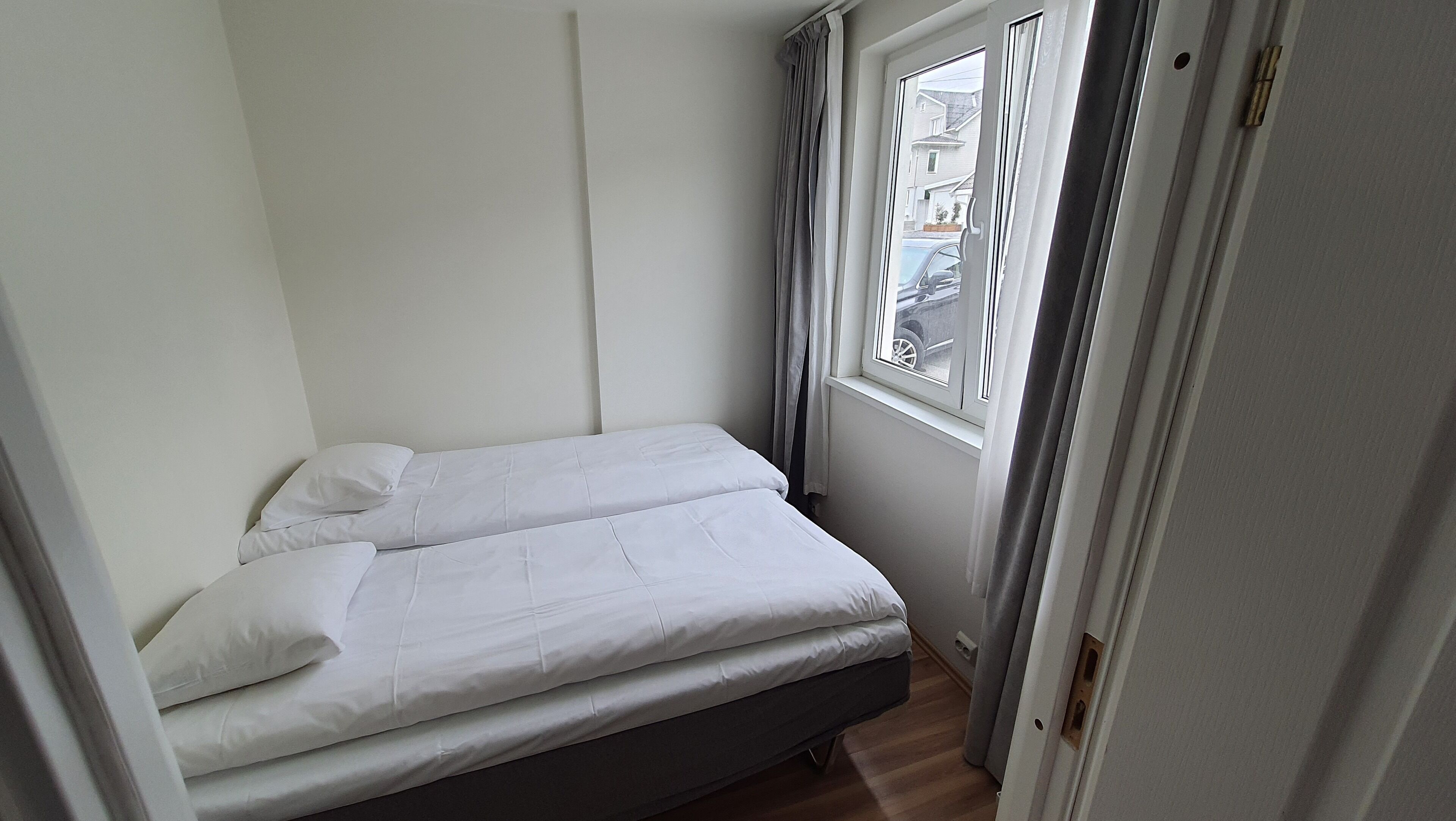 basic apartment, 2 single beds | blackout curtains, soundproofing, free wifi, bed sheets