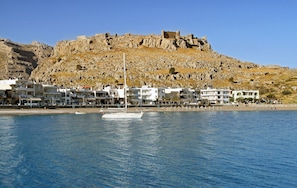Property grounds - Haraki Mare Studios & Apartments (Rhodes)
