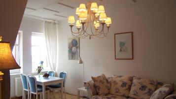 Suíte romântica, cozinha | Sala de estar