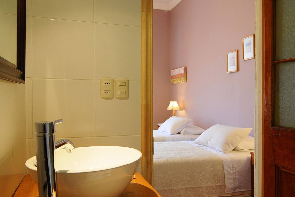 standard room, city view | bathroom | combined shower/bathtub, hair dryer, towels