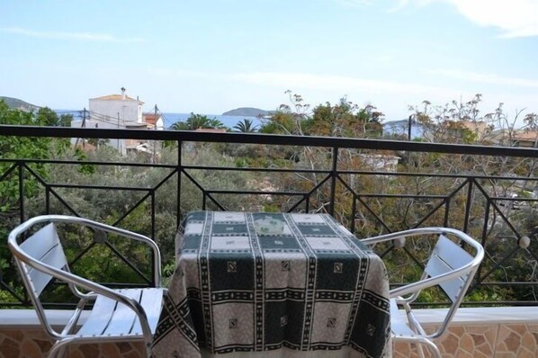 Appartement, 1 chambre | Balcon