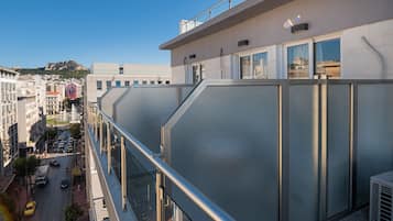 Twin Room | Balcony view