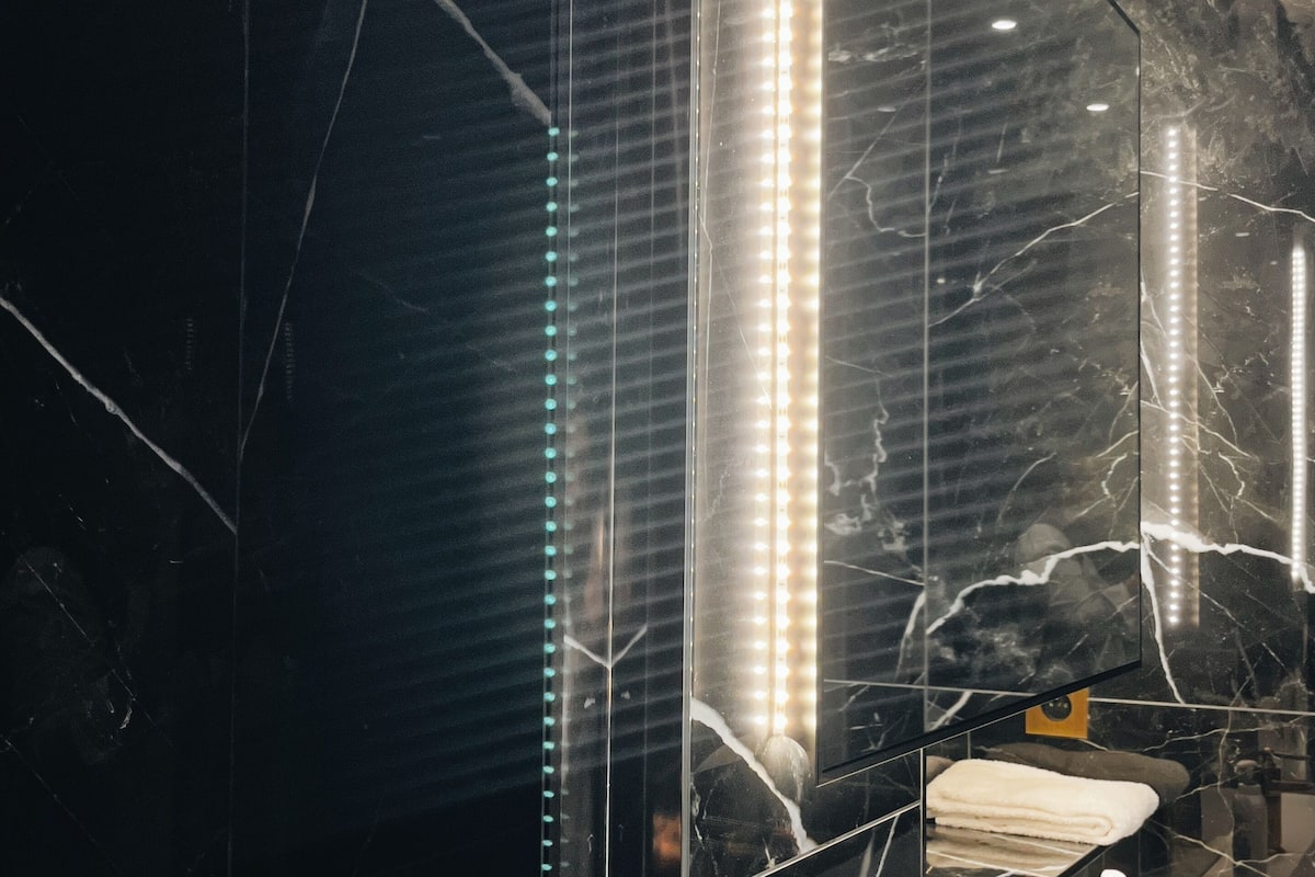 junior double room | bathroom | shower, free toiletries, hair dryer, bathrobes