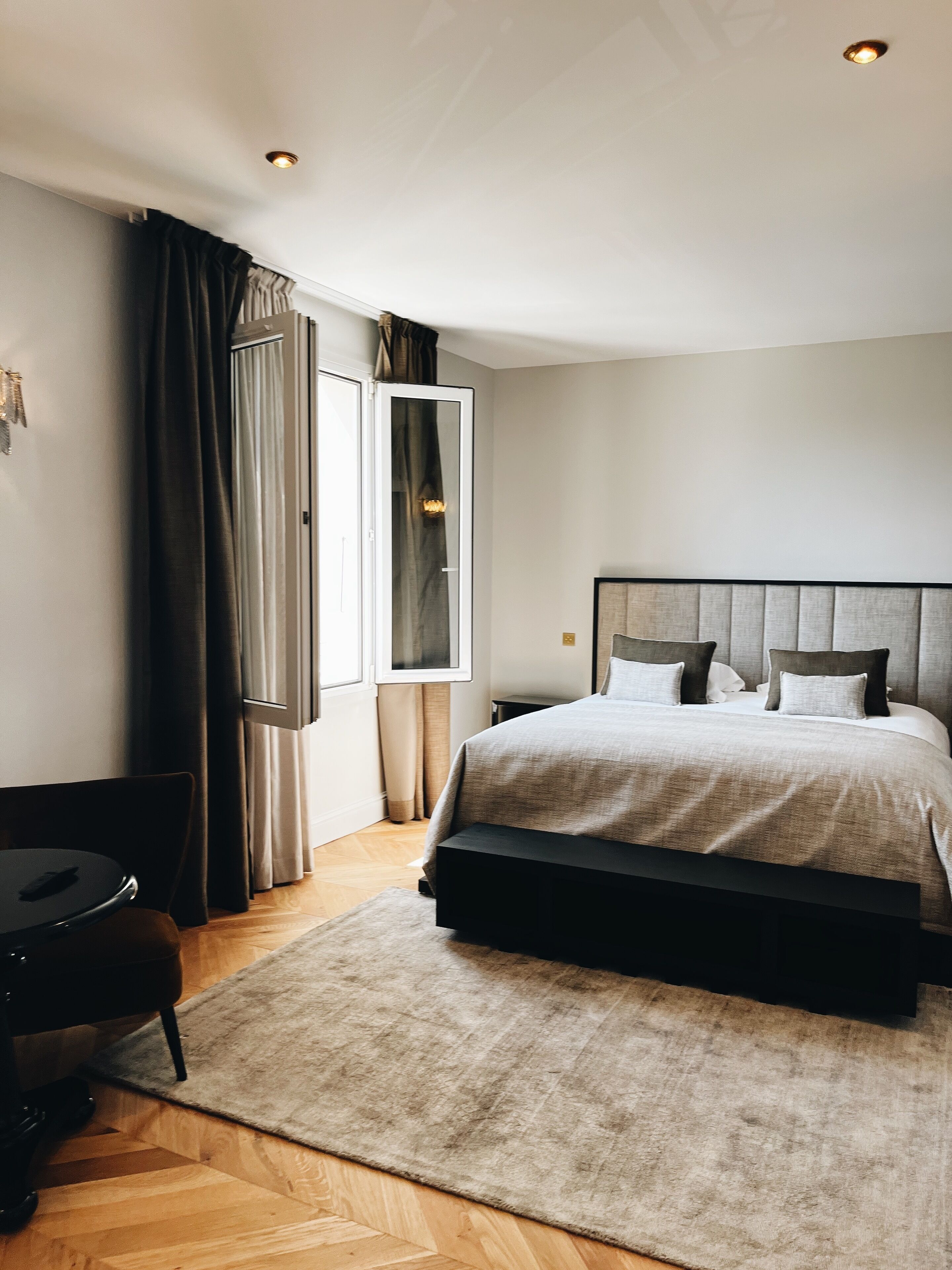 junior double room | premium bedding, in-room safe, desk, soundproofing