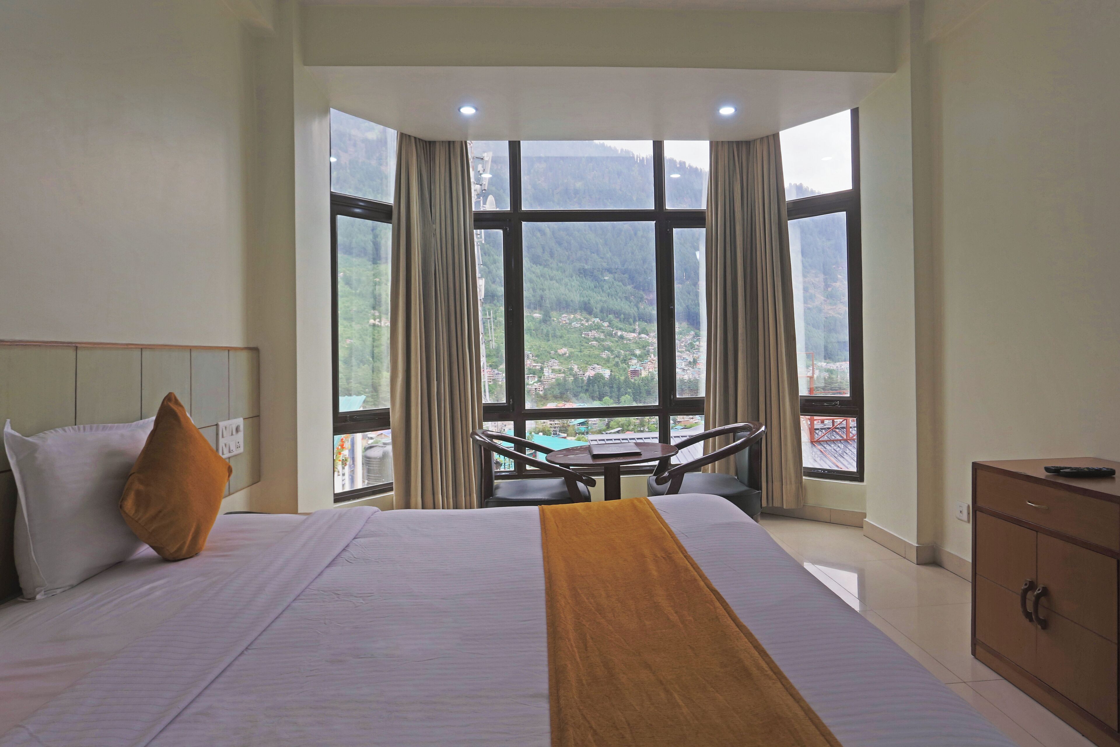 Deluxe Room (Snow Capped Hills View) | Premium bedding, laptop workspace, iron/ironing board, rollaway beds