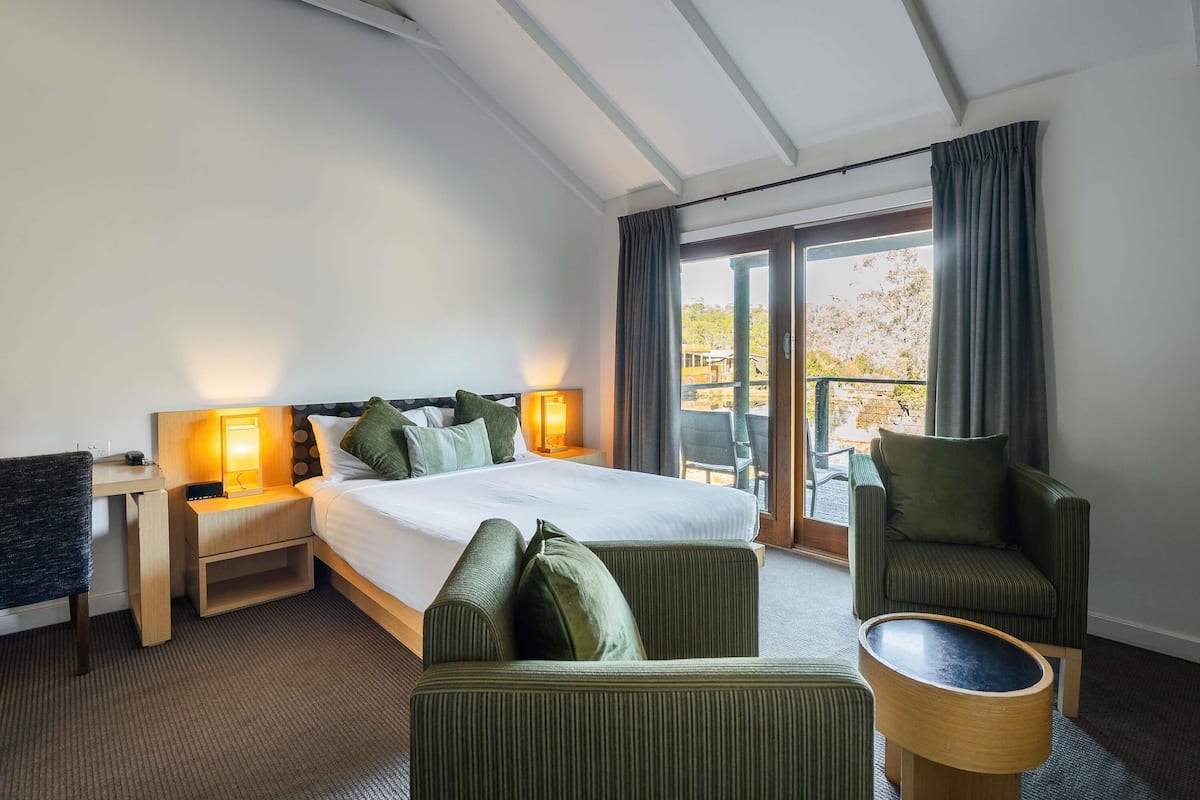 Room, 1 Queen Bed, Balcony