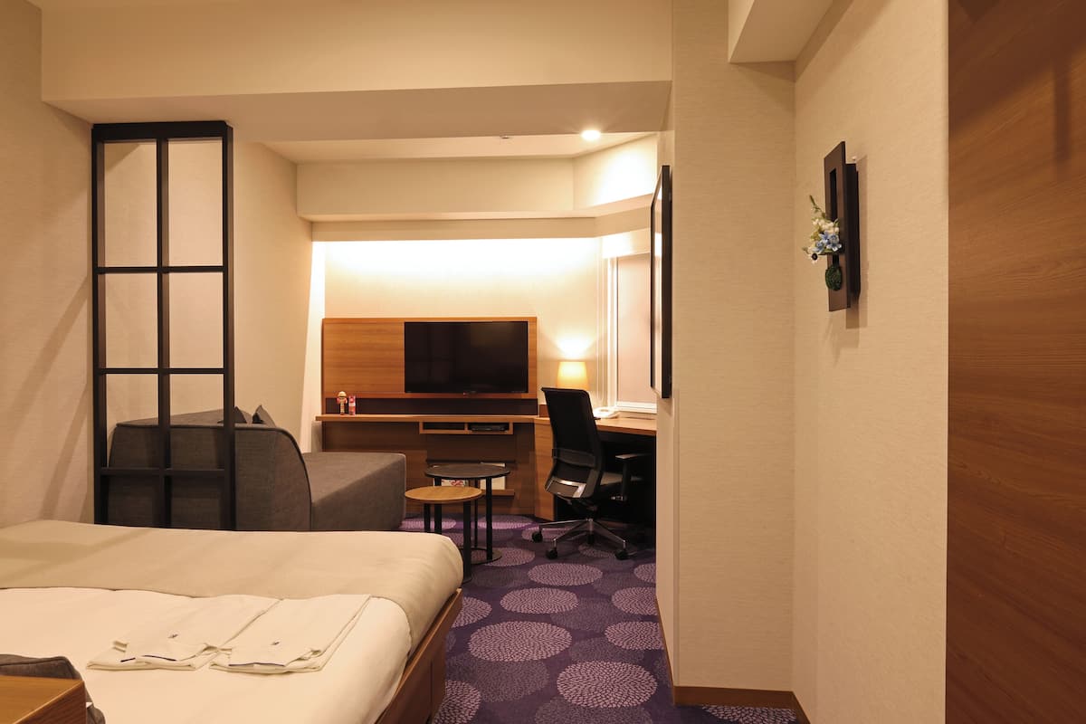 FORUS Double Room B, Non Smoking | Living room