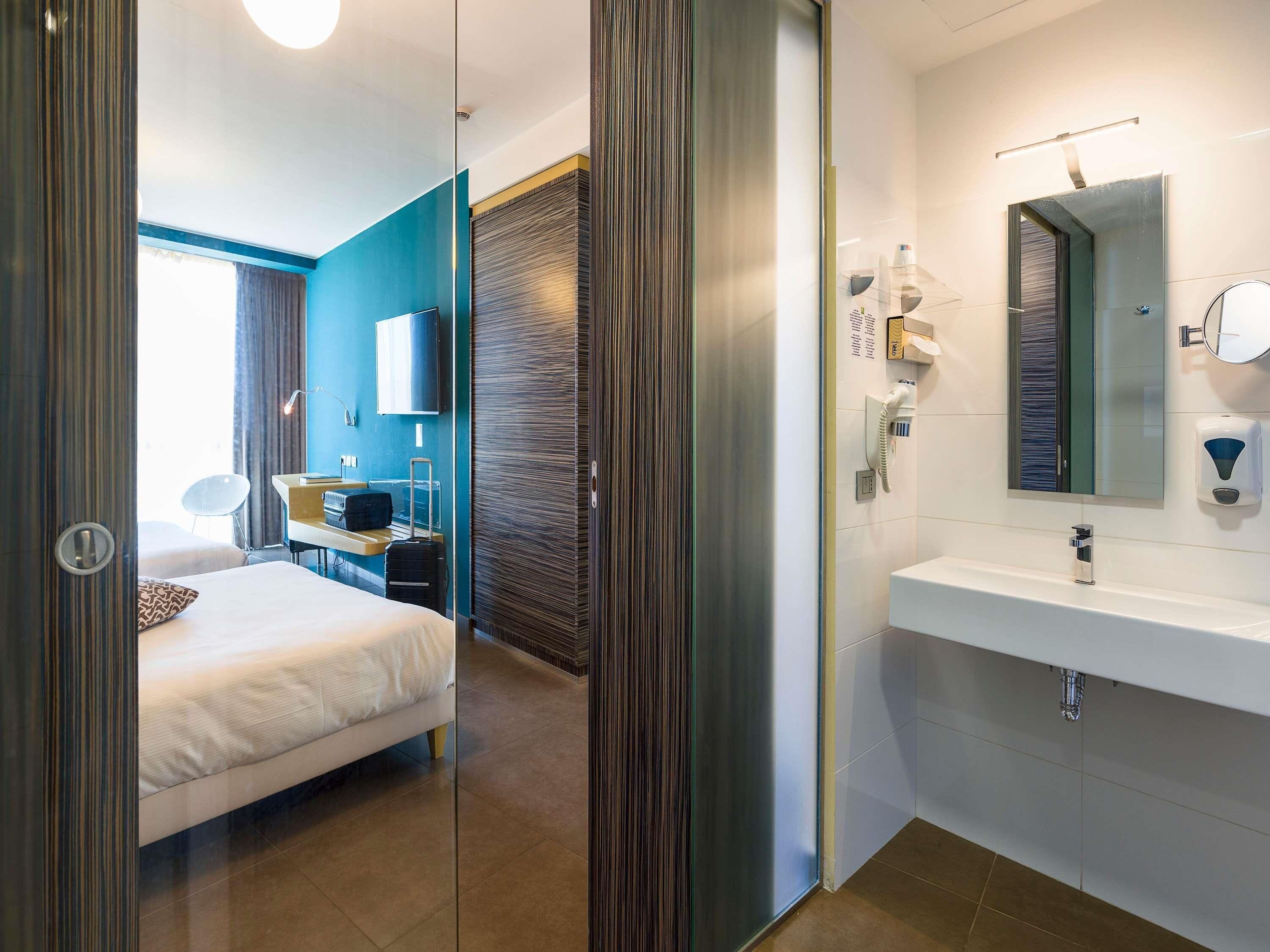 Deluxe Suite, 2 Double Beds | Premium bedding, down comforters, minibar, in-room safe