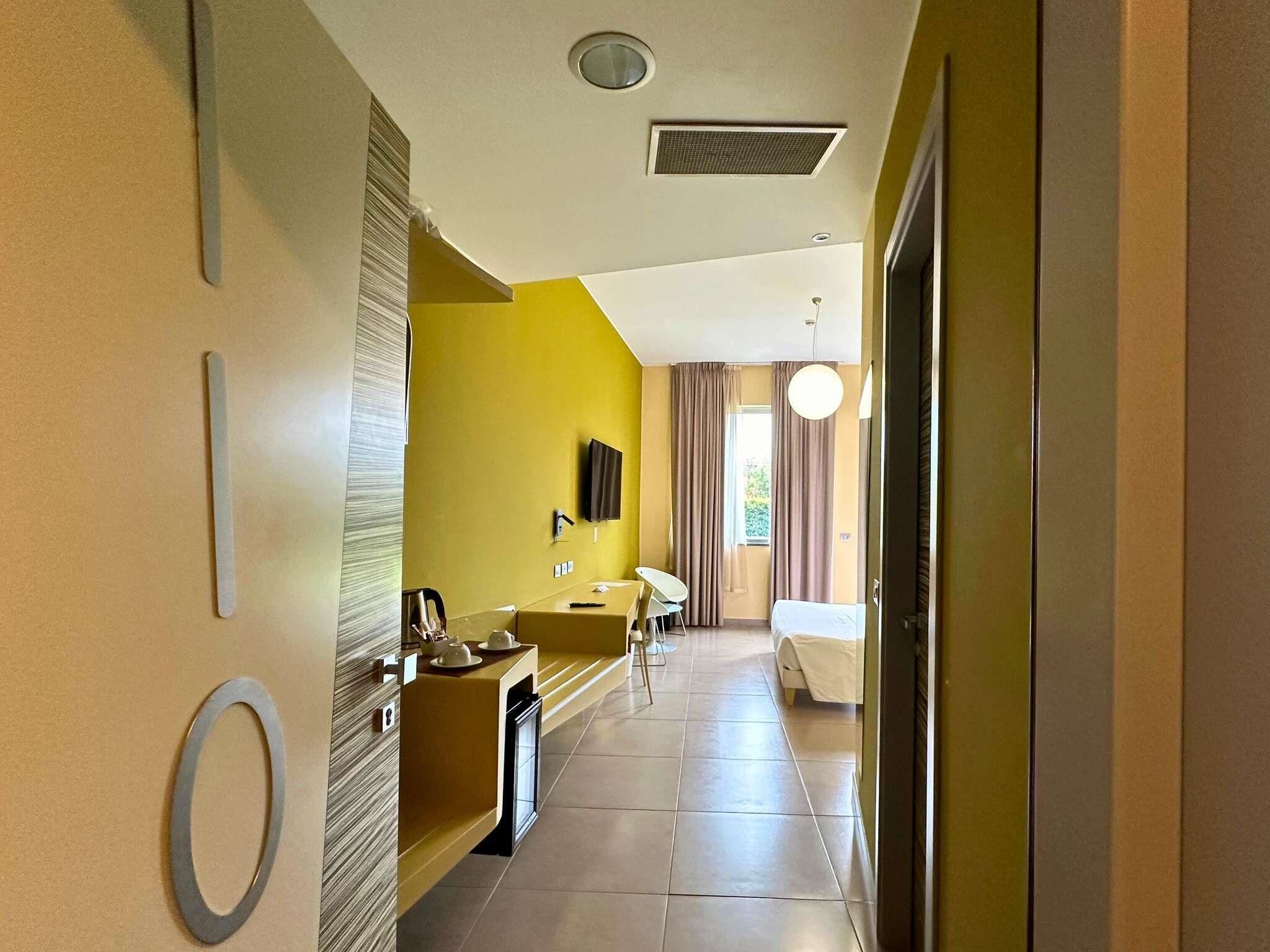 Superior Room with 1 Double Bed, Eco-Friendly | Premium bedding, down duvets, minibar, in-room safe