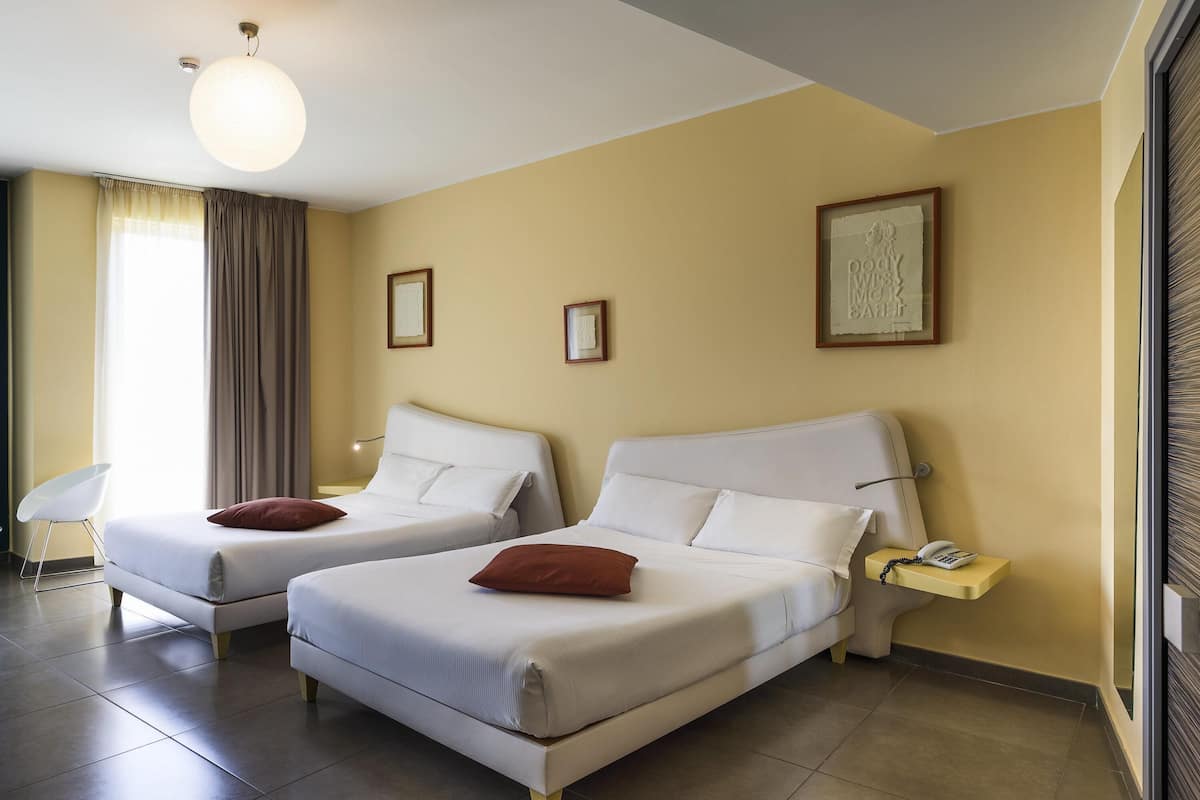 Superior-Zimmer, 2 Einzelbetten | Hochwertige Bettwaren, Daunenbettdecken, Select-Comfort-Betten, Minibar