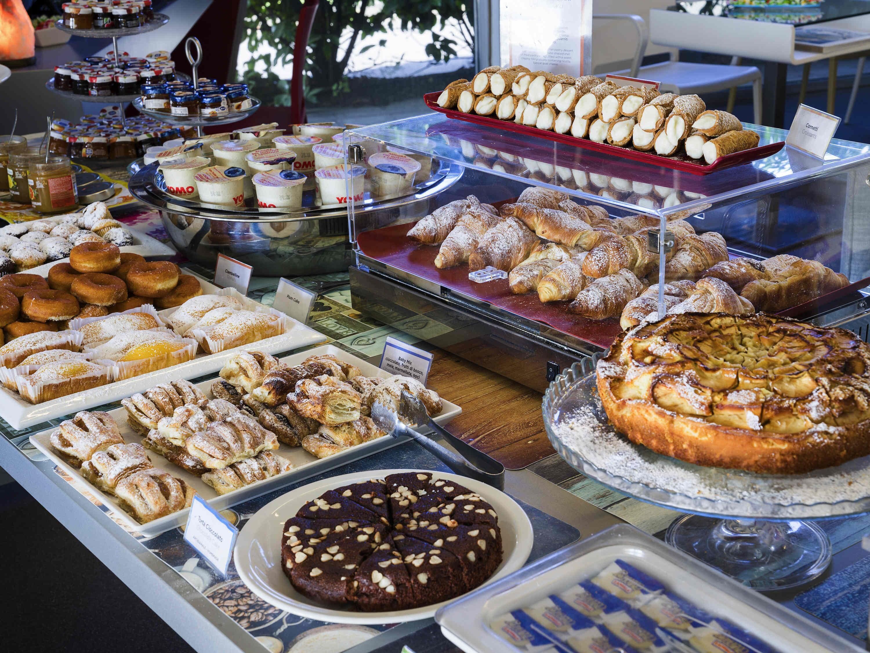 Colazione continentale inclusa, servita tutte le mattine 
