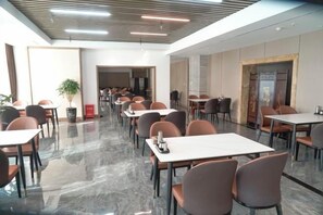 Unclassified image, 3 of 33, button - Baotou Hotel State Guest Building (Baotou)