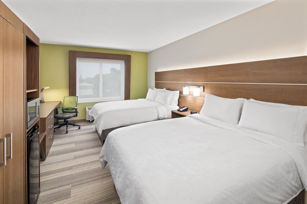 In-room safe, desk, laptop workspace, blackout drapes