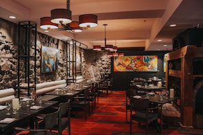 2 Restaurants, Frühstück