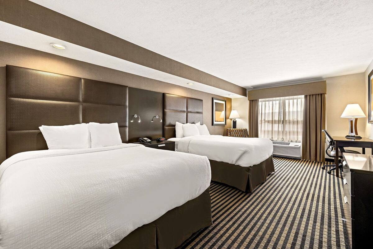 Room, 2 Queen Beds | Premium bedding, down comforters, pillowtop beds, desk