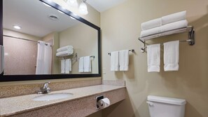 Hair dryer, towels - Best Western Oasis Inn (Canadian)