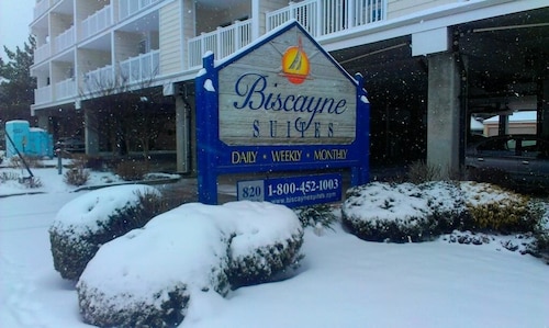 Biscayne Suites