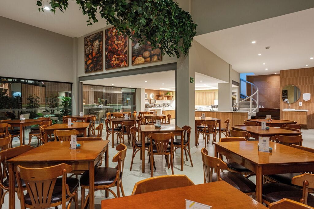 Photo - Malibu Plaza Hotel