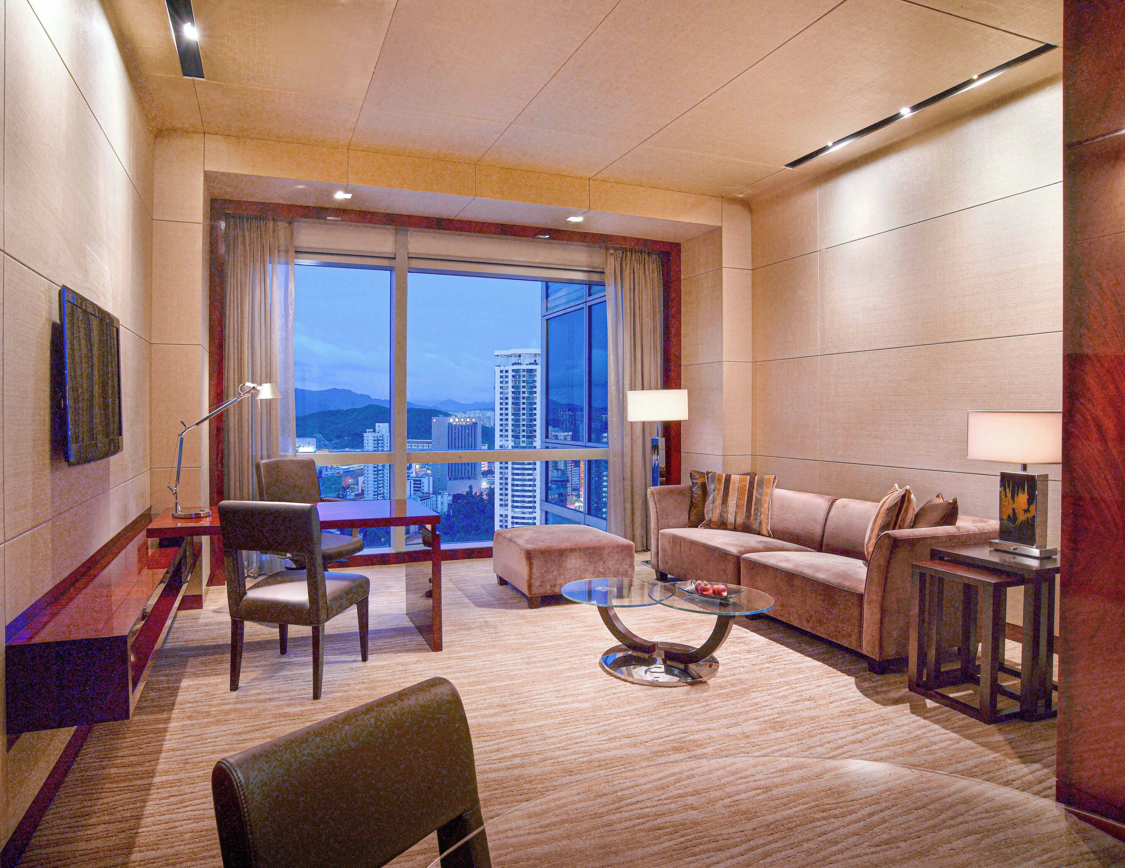Minibar, in-room safe, individually decorated, desk