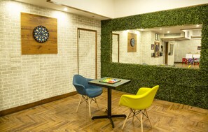 Games room - GANGA KINARE- A Riverside Boutique Resort, Rishikesh (Rishikesh)