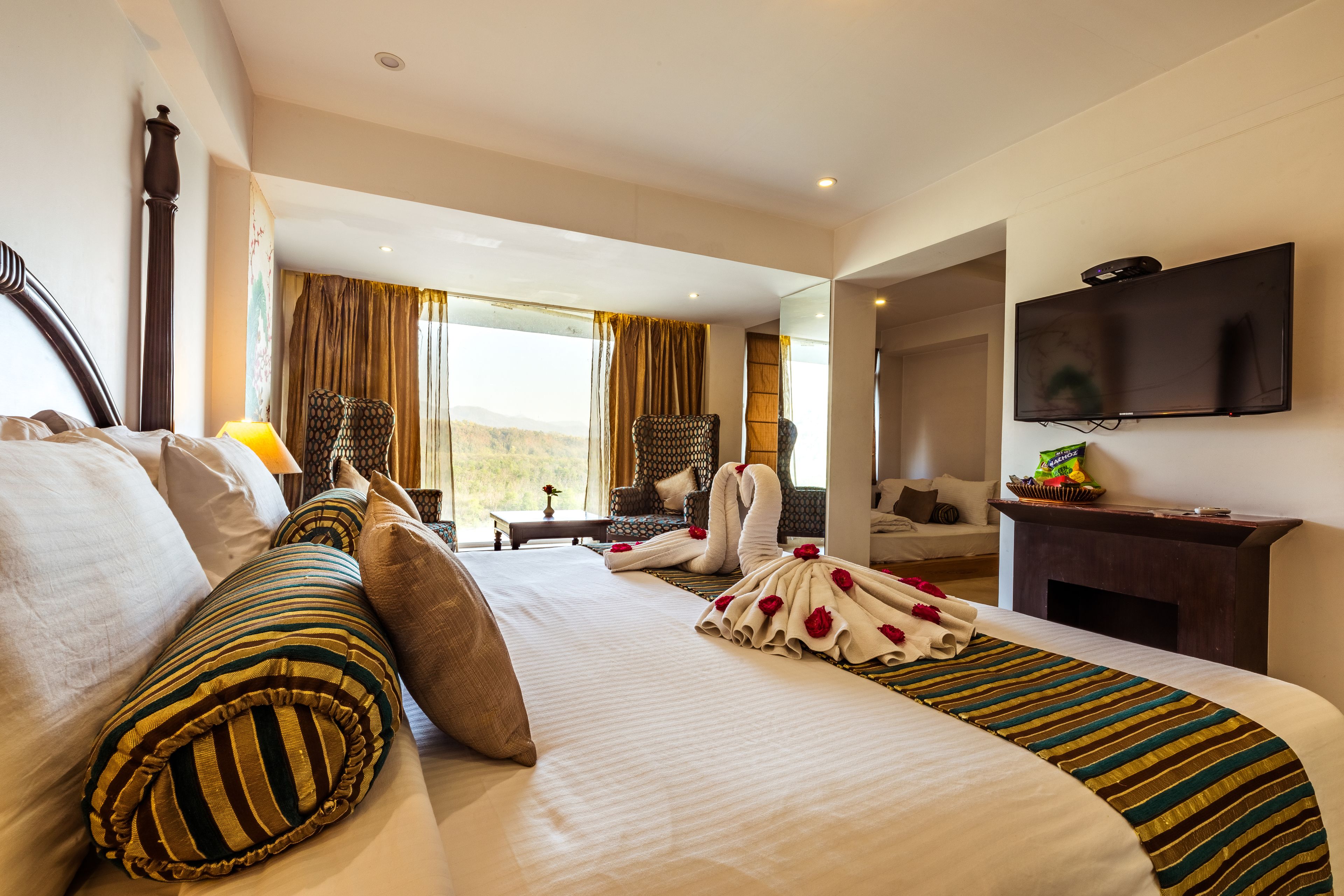 Royal Suite, Bathtub, River View | View from room