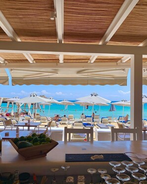 Bar en la playa