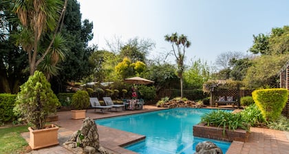 5th Avenue Gooseberry Guest House