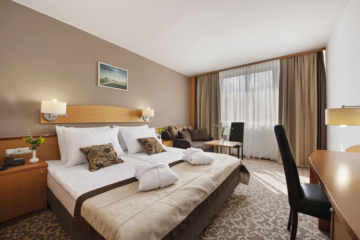 Minibar, coffres-forts dans les chambres