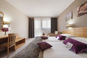 Standard Double Room, Balcony | Minibar, in-room safe, desk, free WiFi