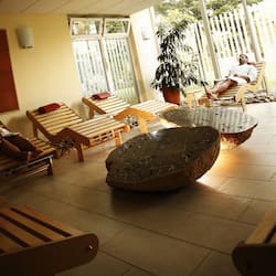 Sauna, body treatments, aromatherapy, hot stone massages, body wraps