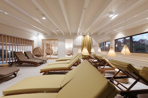 Sauna, body treatments, aromatherapy, hot stone massages, body wraps