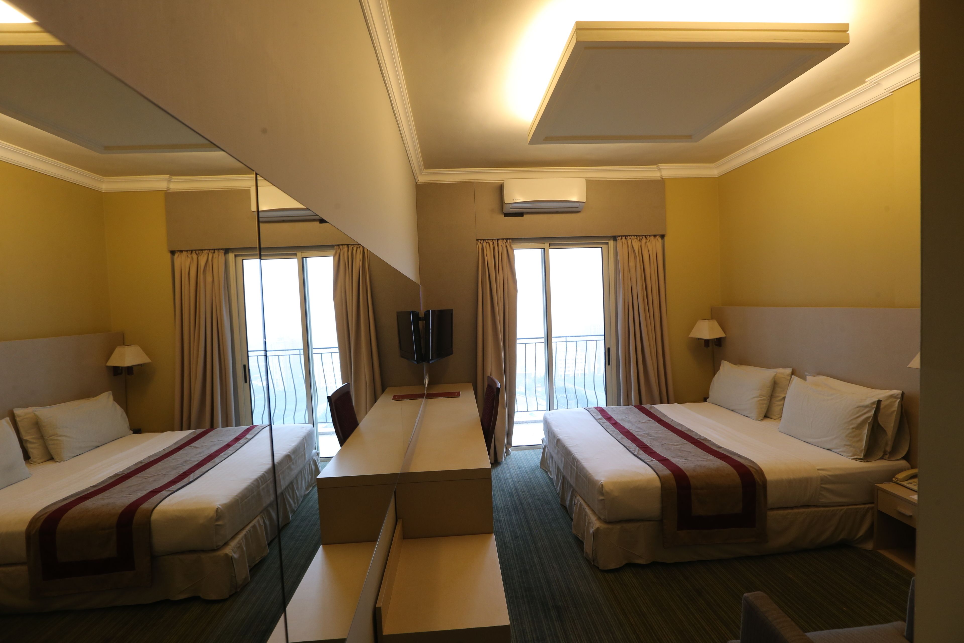 hypo-allergenic bedding, minibar, in-room safe, desk