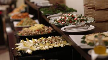 Tägliches inbegriffenes Frühstücksbuffet