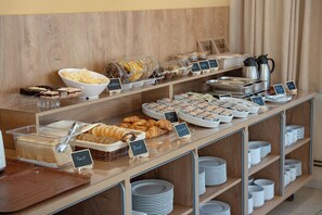 Petit déjeuner buffet