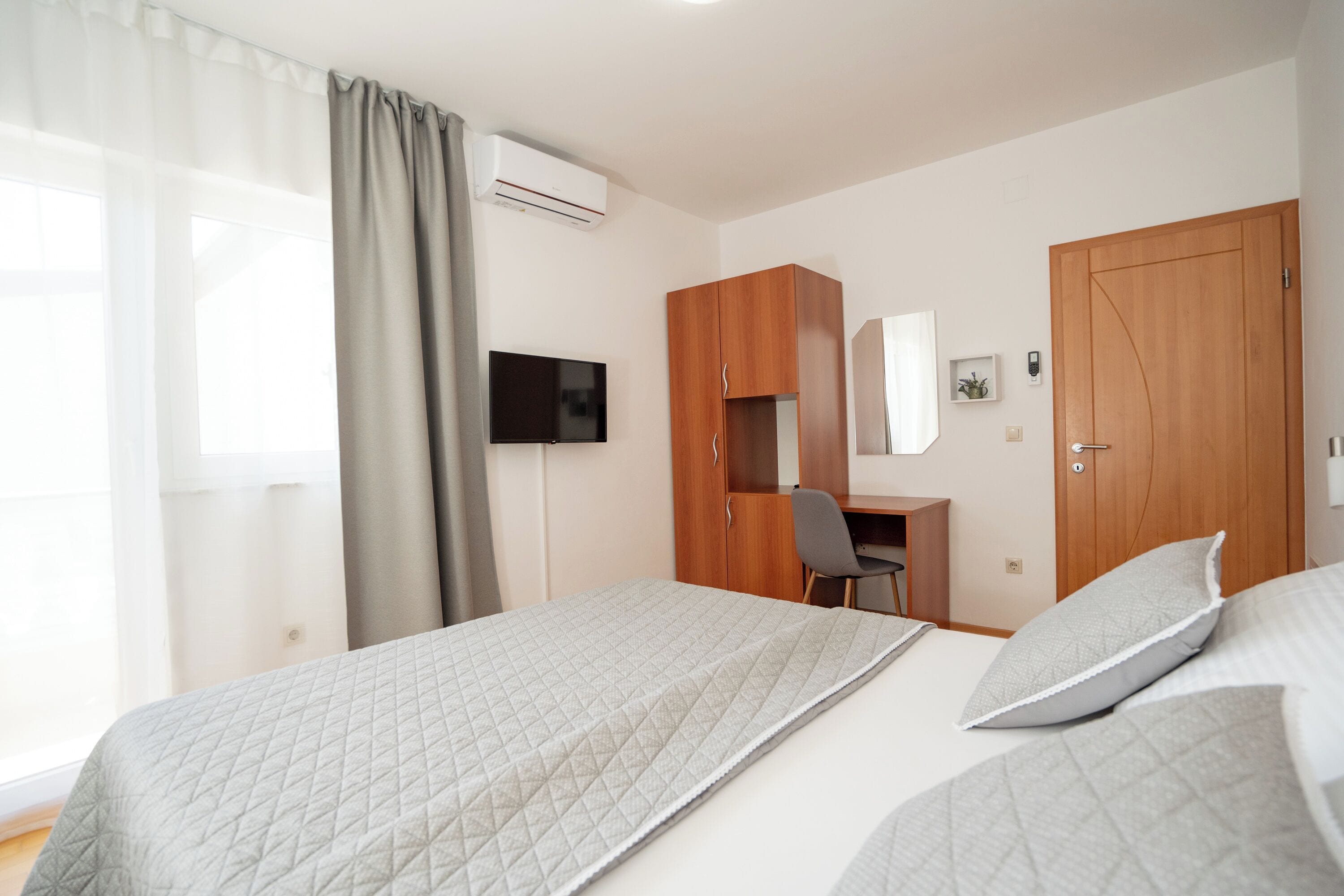 family room | 1 bedroom, down duvets, minibar, in-room safe