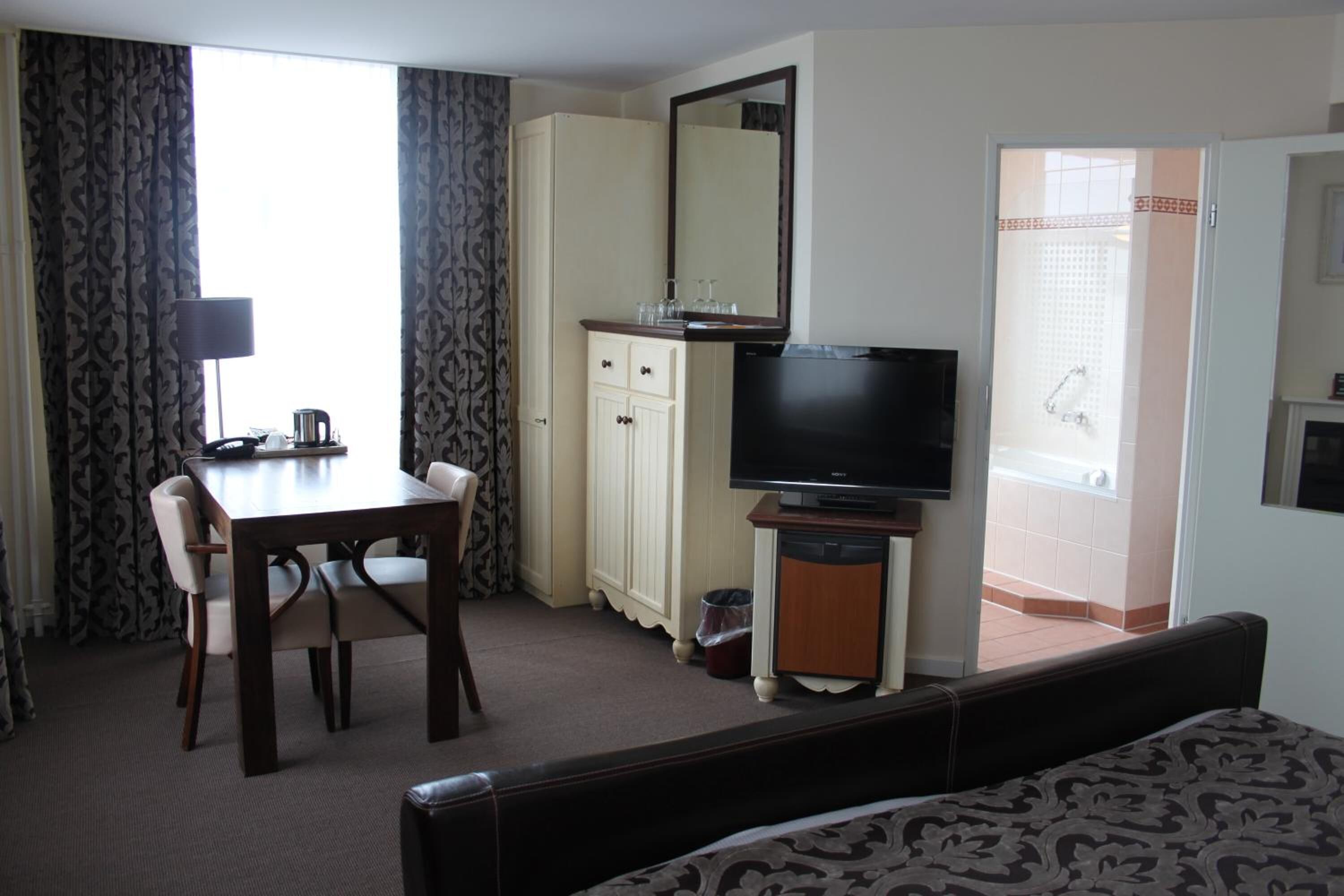 Photo - Het Rechthuis