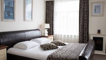 行政雙人房, 浴缸 | 客房內保險箱、書桌、遮光布/窗簾、熨斗/熨衣板