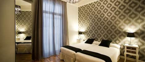 Twin Room, Private Bathroom | Down comforters, free WiFi, bed sheets