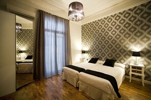 Twin Room, Private Bathroom