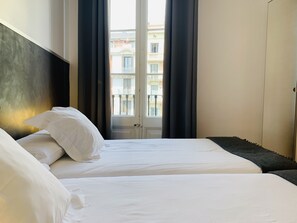 Twin Room, Shared Bathroom